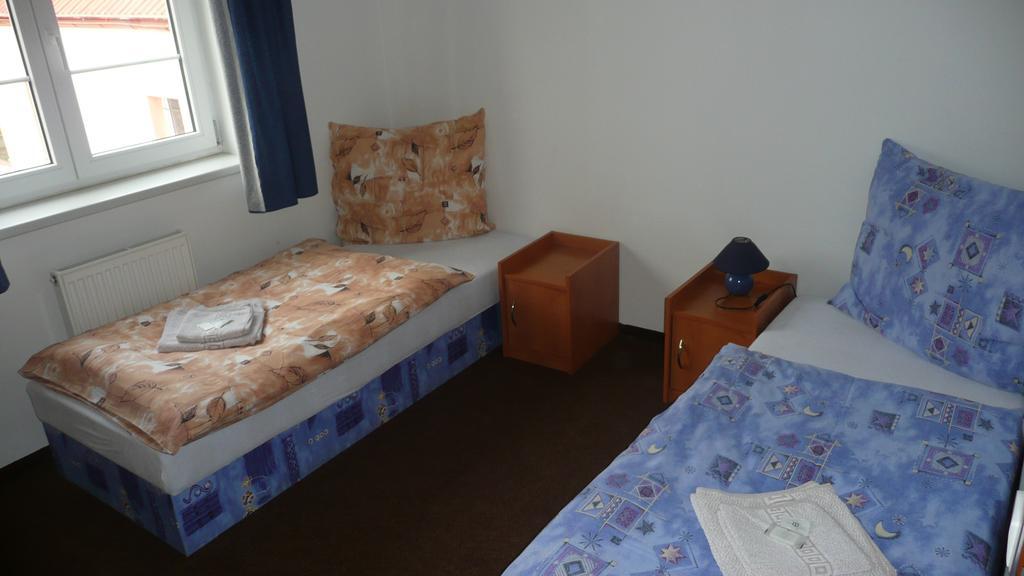 Penzion Hajsky Mlyn Nebanice Exteriör bild